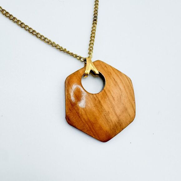 Vintage Hexagonal Wood Pendant Necklace Retro Geometric Minimalist - Picture 5 of 9